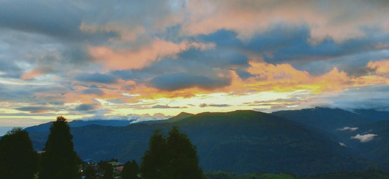 Swabhumi Homestay Kurseong 외부 사진